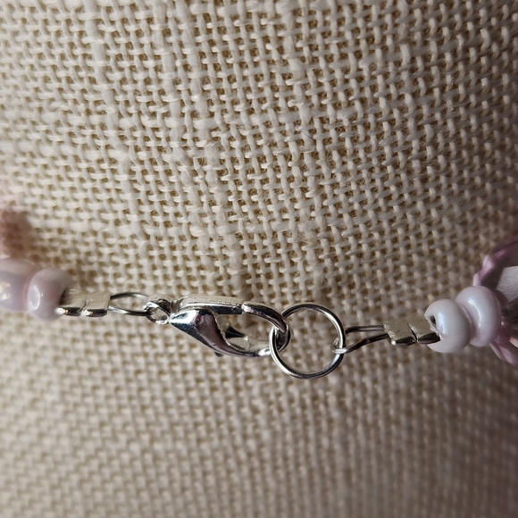 Handmade pink agate and glass beaded necklace 18" collar length - Picture 4 of 12